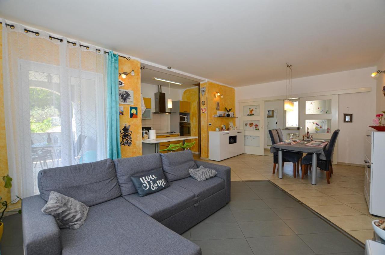 Noemi & Ana Apartment روفينج المظهر الخارجي الصورة